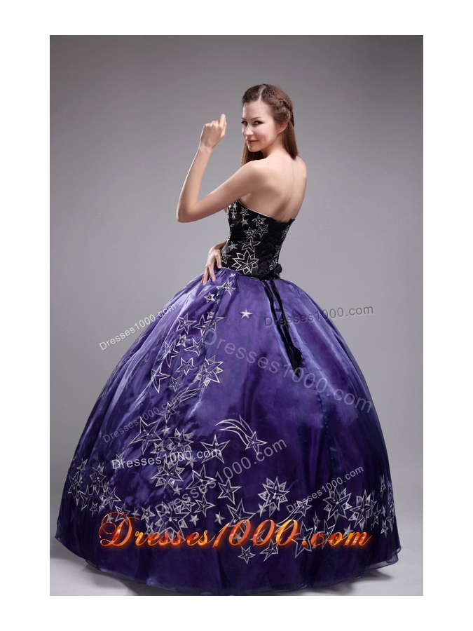 Elegant Purple Sweetheart Orangza Quinceanera Gowns with Embroidery