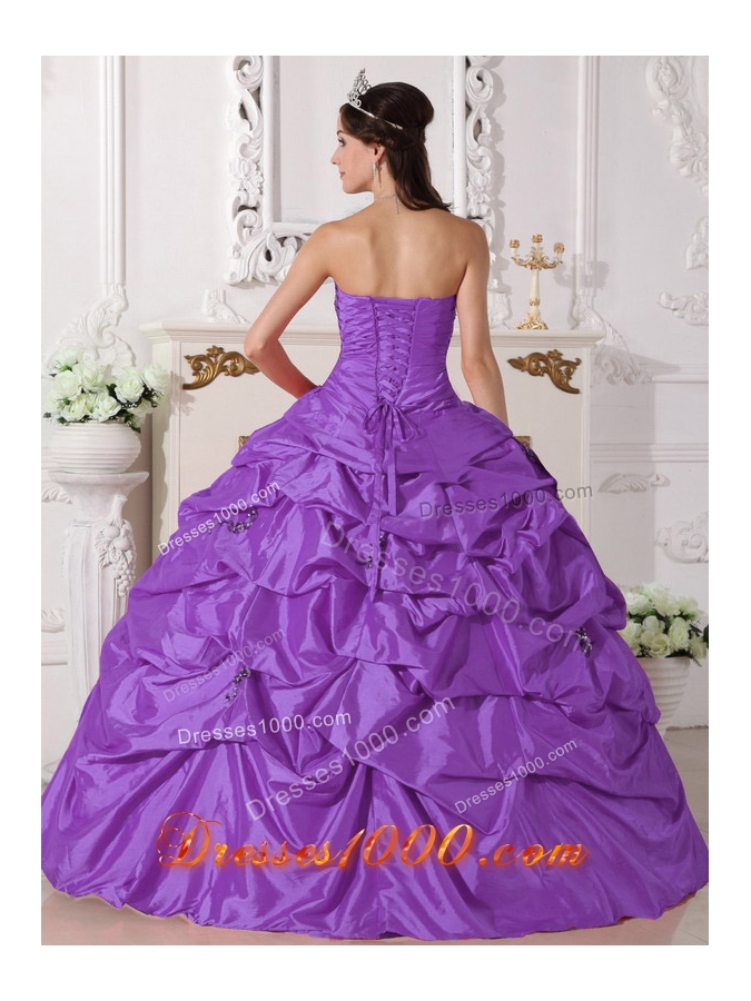 Purple Ball Gown Sweetheart Quinceanera Dress with Beading and Pick-ups