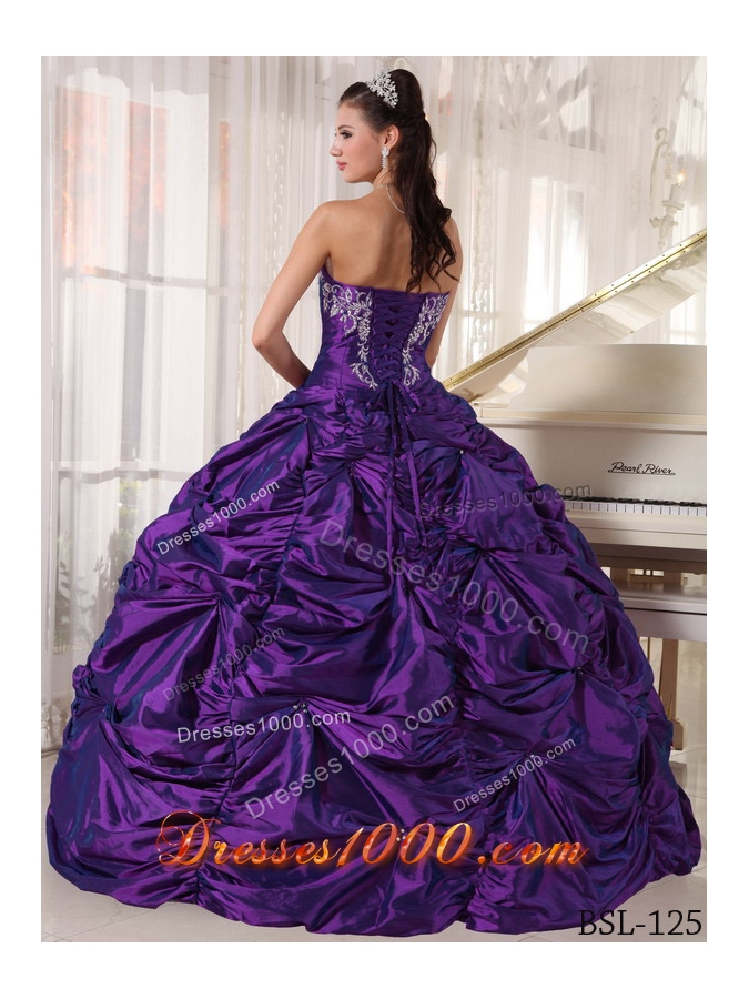 Purple Strapless Taffeta Quinceanera Gowns with Embroidery