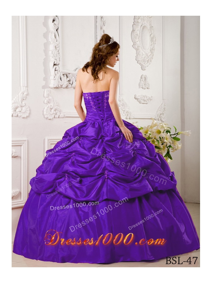 Purple Sweetheart Appliques Sweet Sixteen Dresses with Pick-ups and Appliques