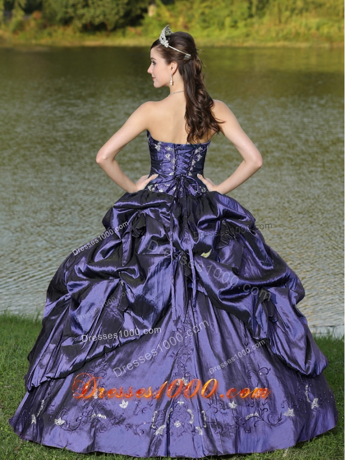 Custom Size Strapless Purple Quinceaneras Dress with Beading and Embroidery