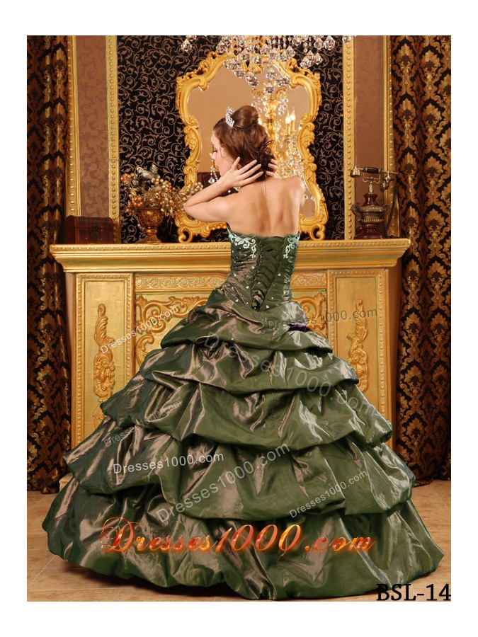 Fashionable Sweetheart Olive Green Sweet 16 Dresses with Appliques and Pick-ups