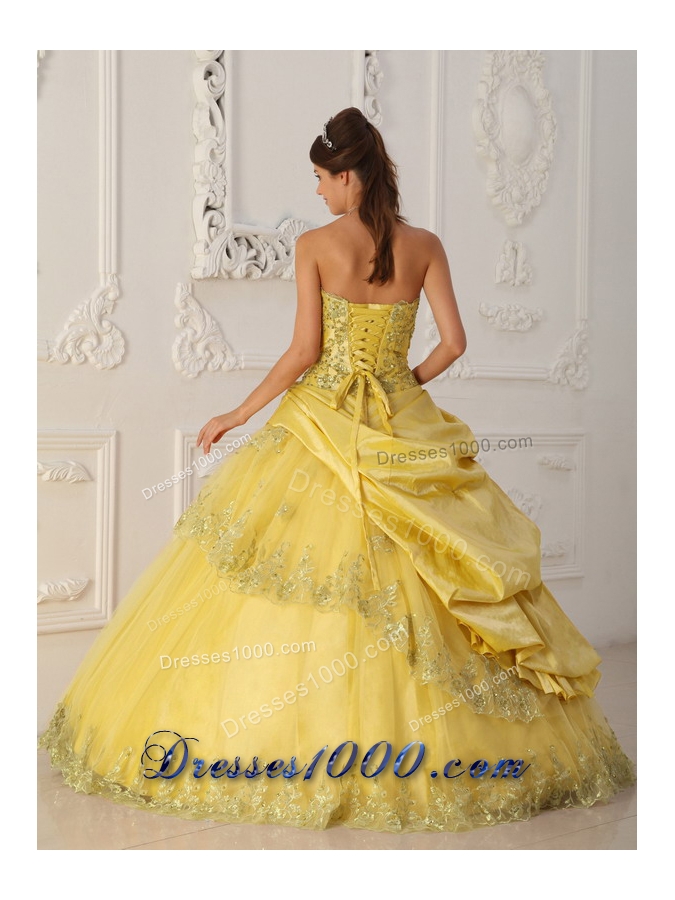 2014 Yellow Princess Sweetheart Beading Quinceanera Dress with Lace