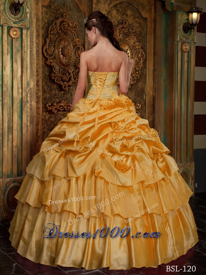 2014 Yellow Puffy Strapless Pick-ups Quinceanera Dress with Ruffled Layers