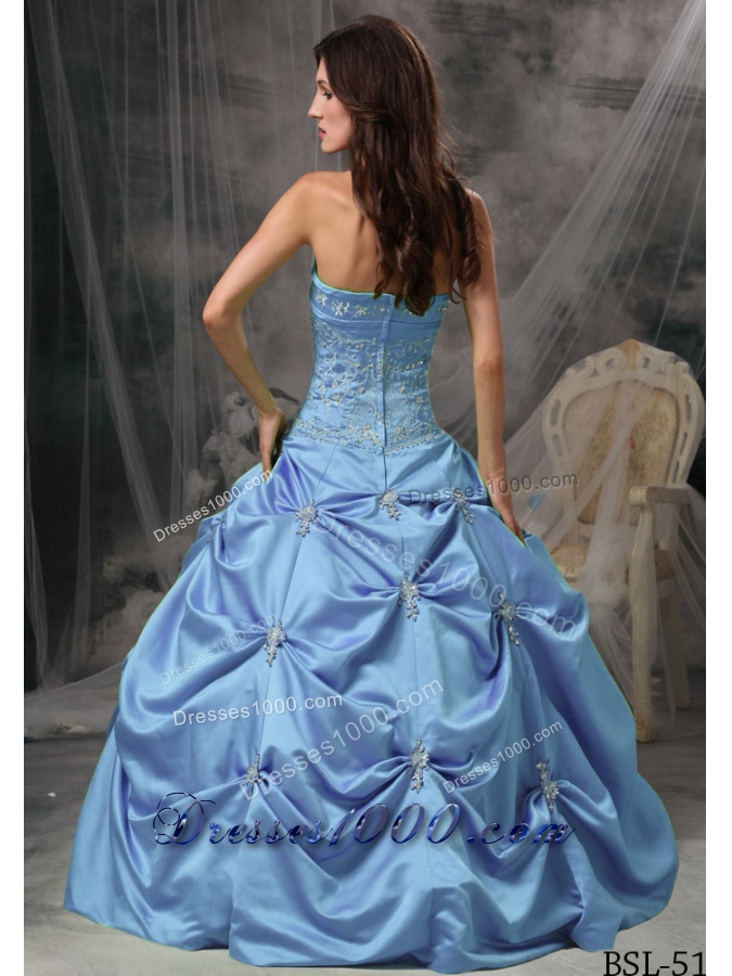 Modest Puffy Strapless Beading Sweet 15 Dresses with Appliques