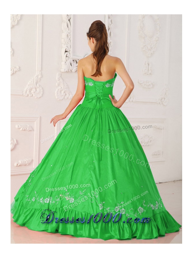 Princess Sweetheart with Embroidery and Beading Decorate for 2014 Green Quinceanera Dress