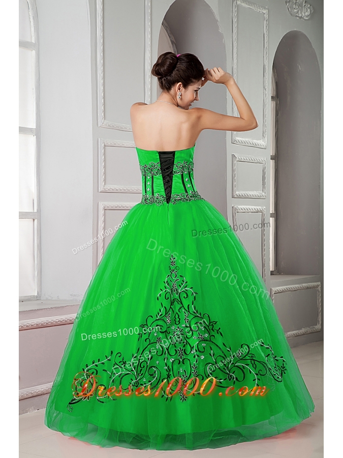 Puffy Sweetheart for 2014 Green Quinceanera Dresss with Beading