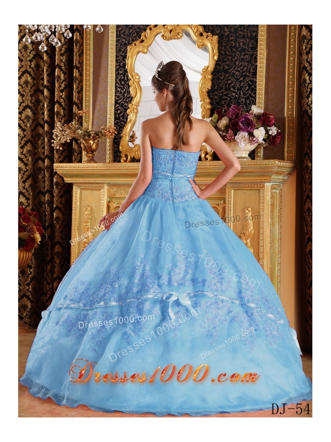 2014 Exquisite Puffy Strapless Appliques Bowknot Quinceanera Dresses