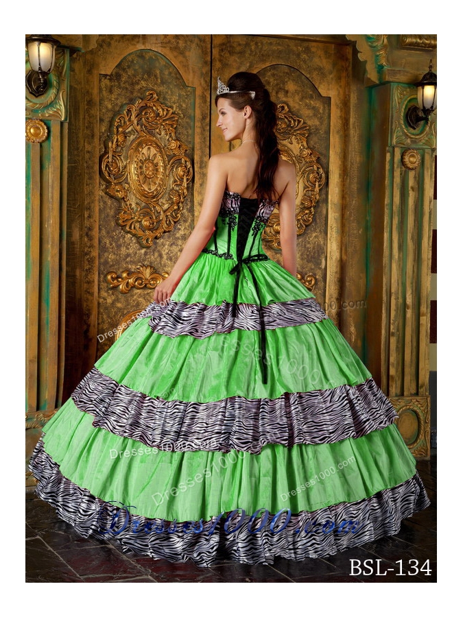 2014 Luxurious Puffy Sweetheart Zebra Quinceanera Dress with Layers