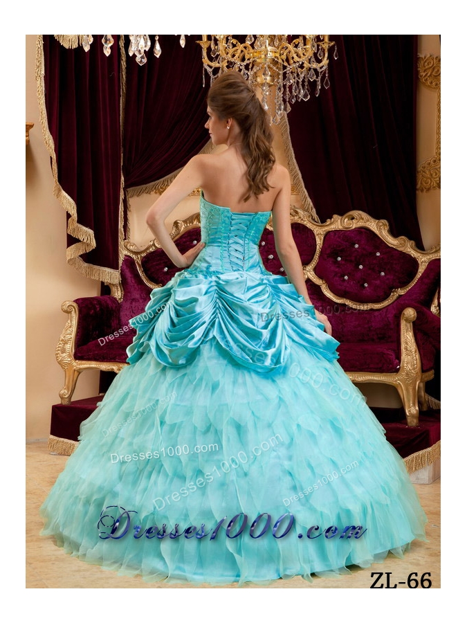2014 Pretty Puffy Strapless Ruffles Quinceanera Dresses with Pick-ups