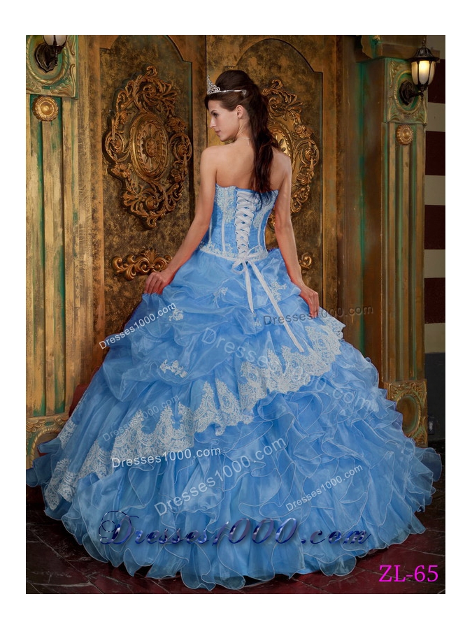 2014 Pretty Puffy Strapless Lace Appliques Quinceanera Dresses with Ruffles