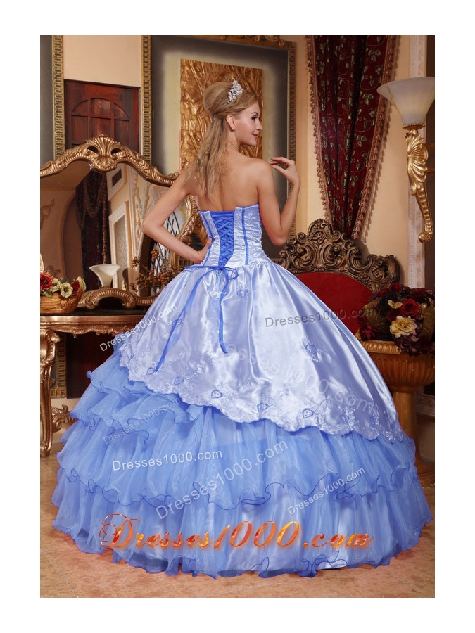 Popular Sweetheart Embroidery 2014 Quinceanera Dresses with Ruffled Layers