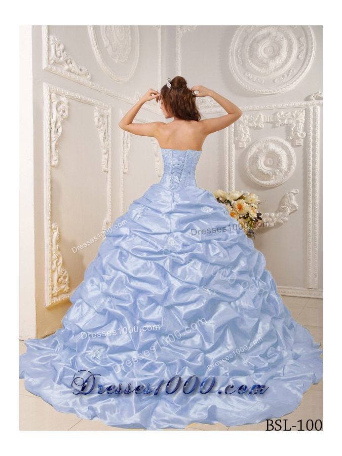 Puffy Strapless Appliques and Beading Quinceanera Dresses with Court Train