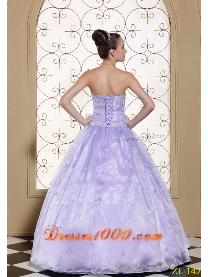2014 Elegant Quinceanera Dresses Strapless Embroidery Bodice and Beading