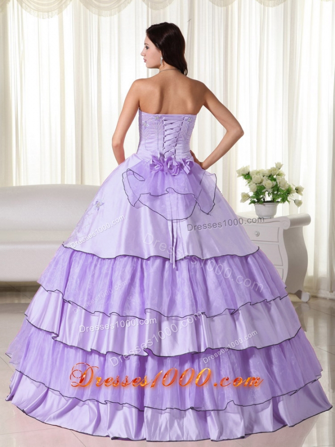2014 Sweet Lavender Puffy Strapless Hand Made Flowers Quinceanera Dresses