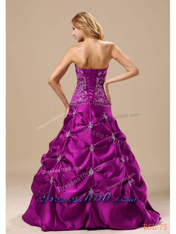 Embroidery Decorate Bodice Pick-ups A-line Floor-length 2013 Prom / Evening Dress