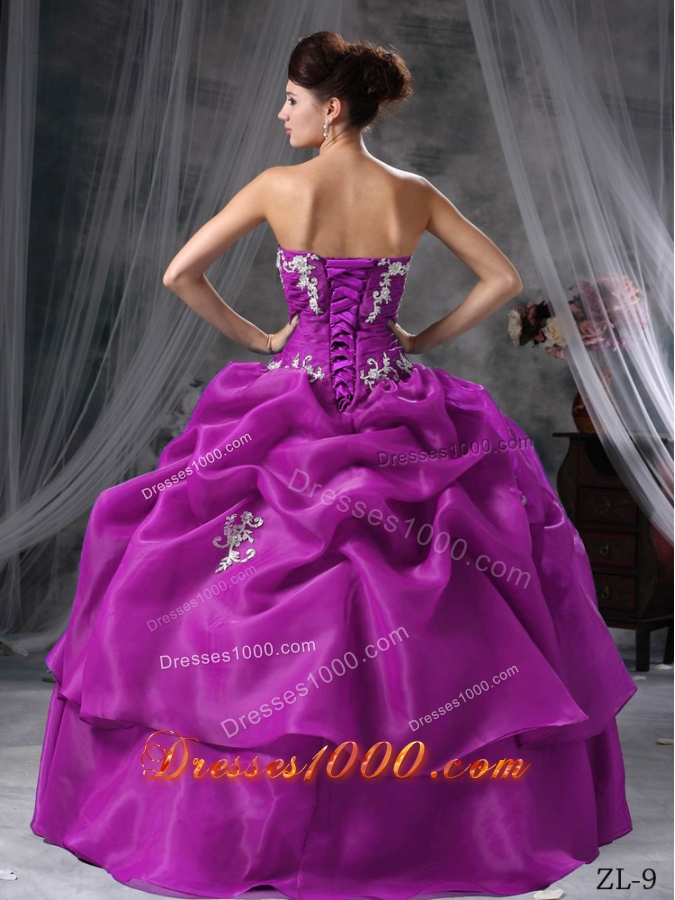 Sweetheart Organza Appliques Decorate Quinceanera Dress in Fuchsia