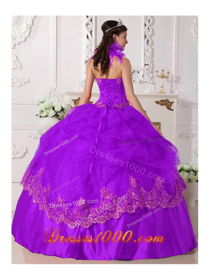 Luxurious Halter Top Taffeta Quinceanera Dress with Lace Appliques