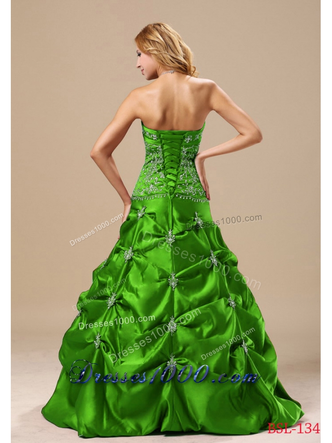 Princess 2014 Quinceanera Dresses with Embroidery Pick-ups