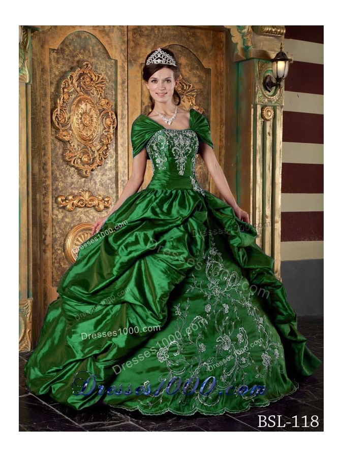 2014 Ball Gown Strapless Spring Quinceanera Dresses with Embroidery