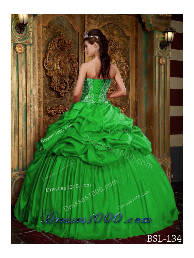 Beading and Appliques Sweetheart Puffy 2014 Quinceanera Dresses