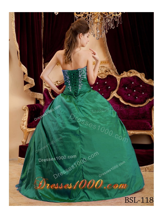 Simple Sweetheart 2014 Quinceanera Dresses with Appliques