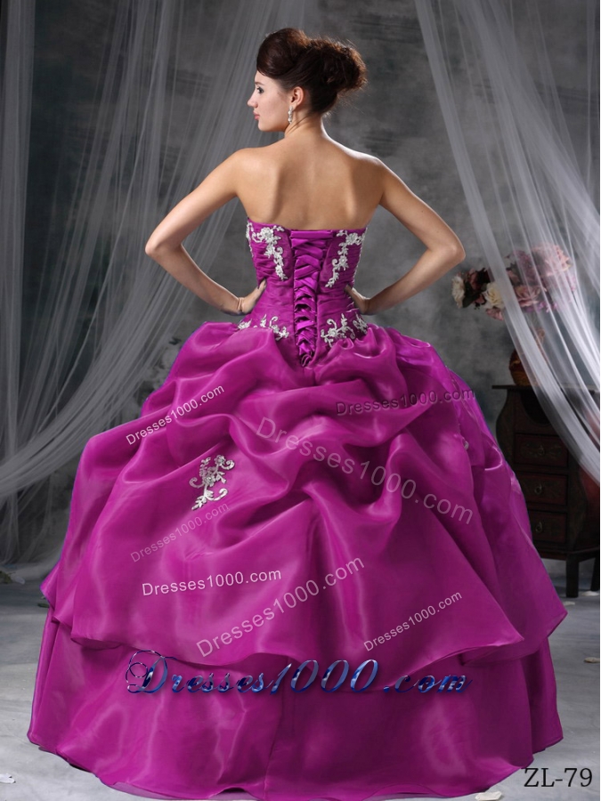 Ball Gown Sweetheart Floor-length Organza Appliques Quinceanera Dress