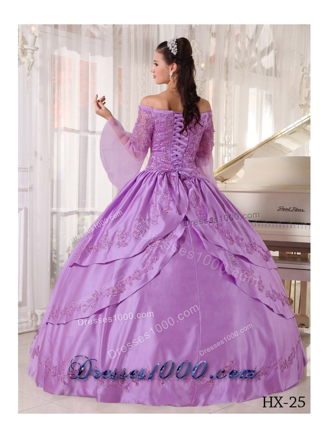 Ball Gown Off The Shoulder Appliques Dresses For a Quinceanera