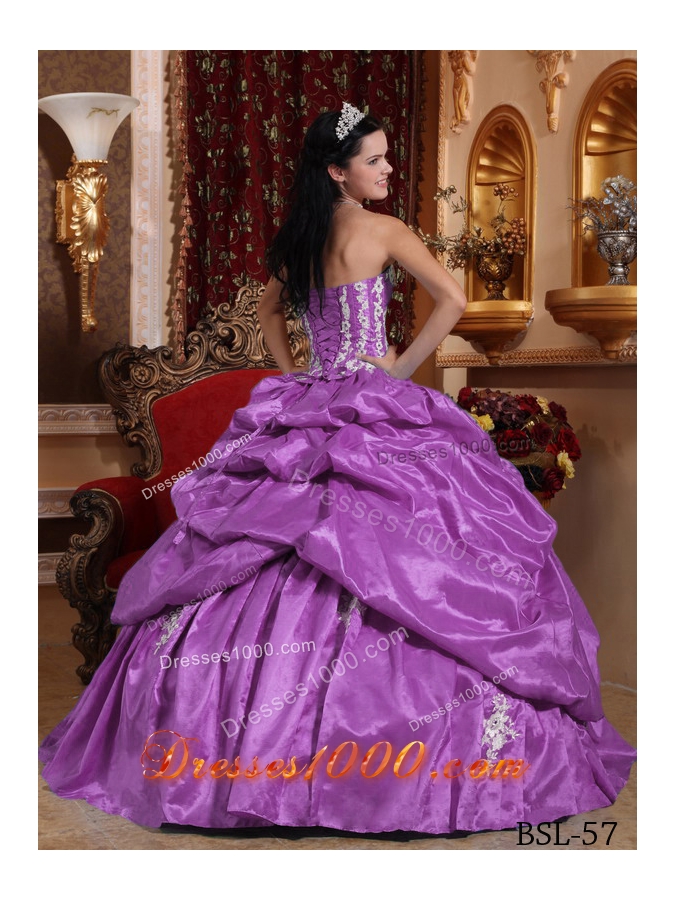 Discount Lavender Strapless Taffeta Quinceanera Gowns with Appliques
