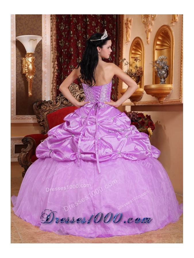 Lilac Sweetheart Taffeta Quinceneara Dresses with Pick-ups and Appliques