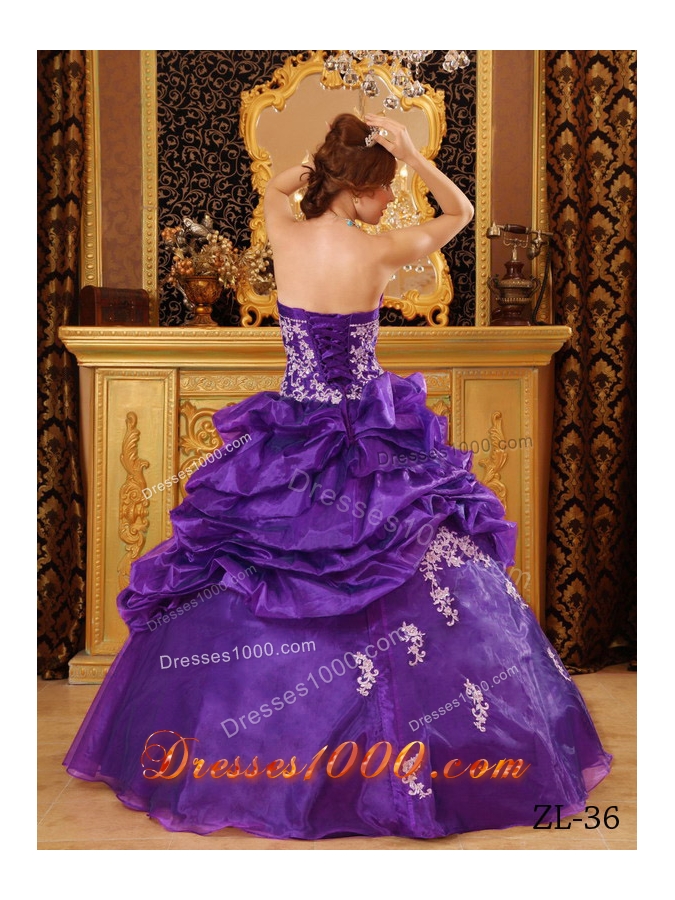 Purple Ball Gown Strapless Quinceanera Dress with Appliques