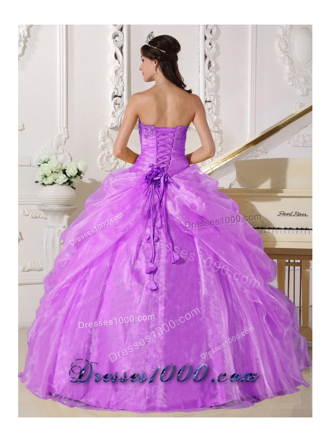 Strapless Organza Lilac Quinceanera Gowns with Embroidery and Beading
