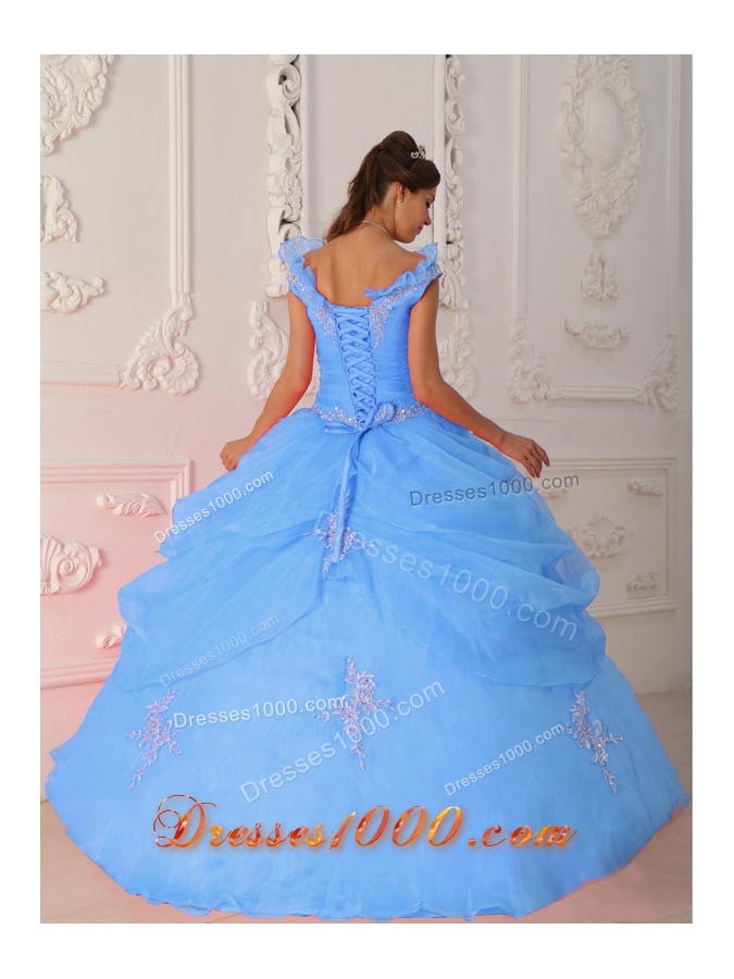 2014 Sleevless Blue Puffy V-neck Appliques Quinceanera Dress with Beading