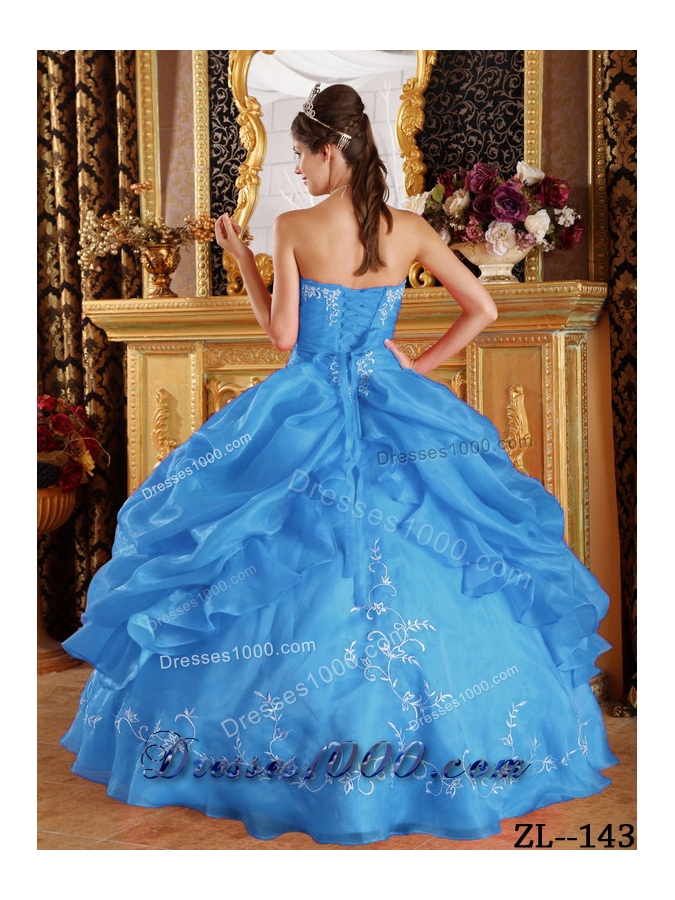 2014 Aqua Blue Ball Gown Strapless Embroidery Quinceanera Dress with Pick-ups