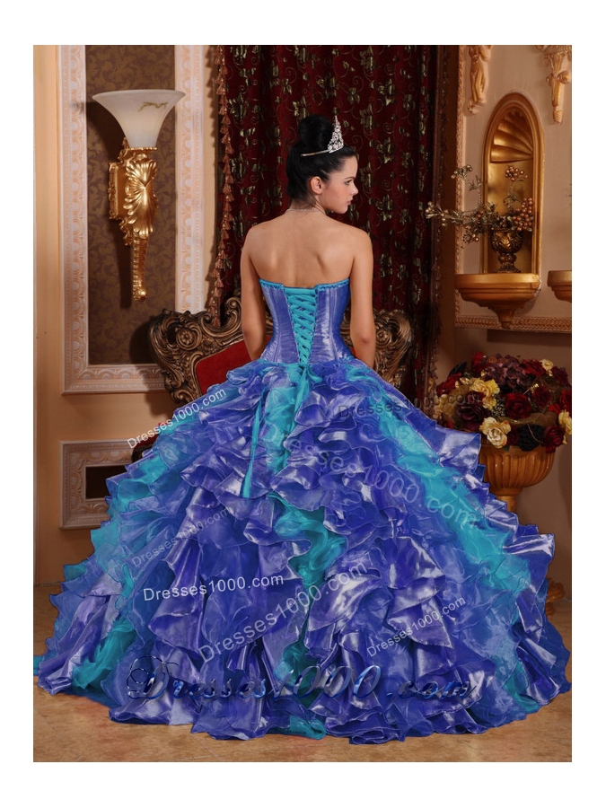 2014 Cheap Puffy Blue Ruffles Quinceanera Dress with Embroidery
