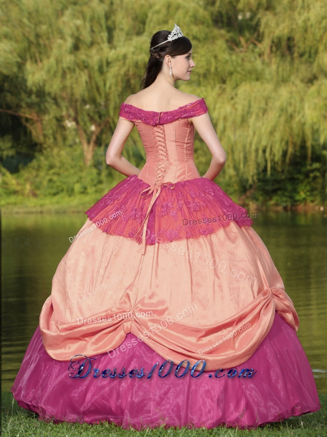 Clearance Off The Shoulder Neckline Lace Appliques Dress For Quinceanera