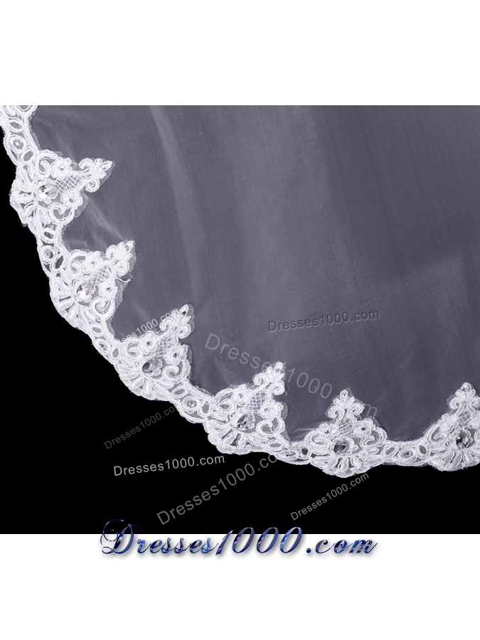 2014 Two-Tier Tulle Lace Appliques Edge Bridal Veils