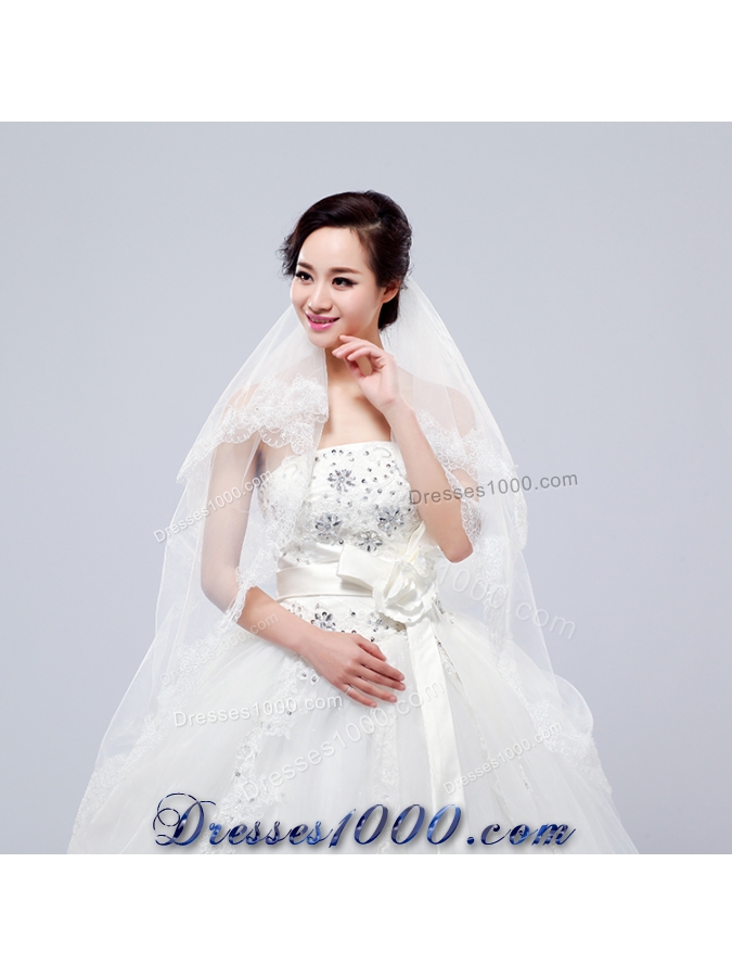 Elegant One-Tier Lace Edge Elbow Veils for Wedding Party