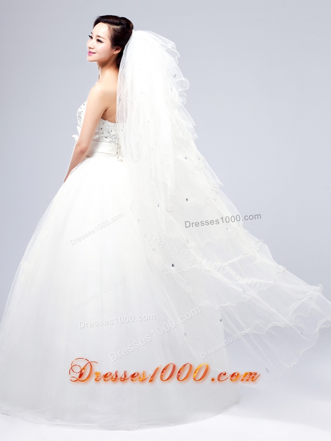 Elegant White Angle Cut Multi-Tier Finished Edge Bridal Veils