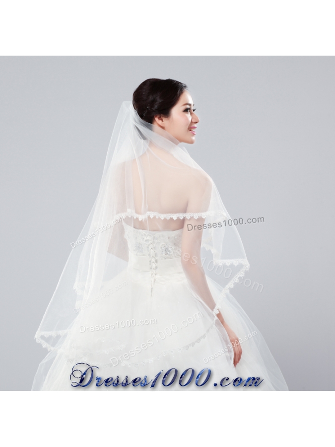 Graceful One-Tier Lace Edge Elbow Veils for Wedding Party