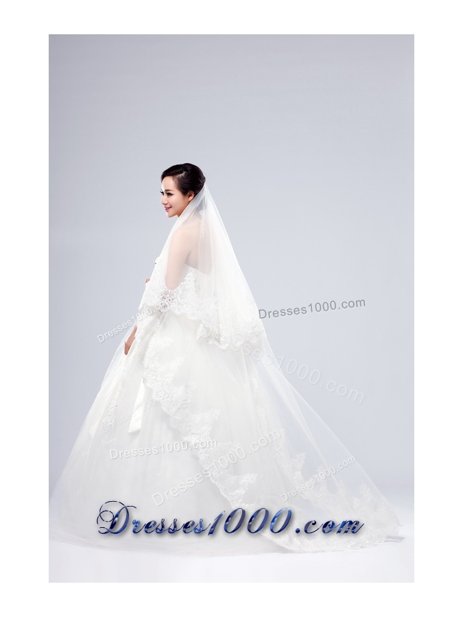 One-Tier Drop Veil Bridal Veils with Lace Appliques Edge