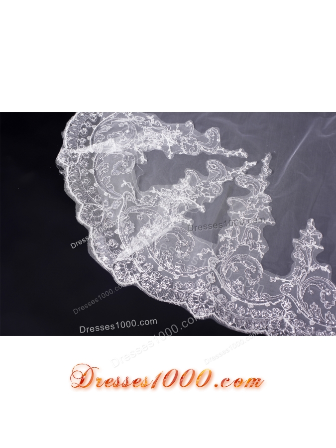 Two-Tier Lace Edge Wedding Veil for Wedding Party