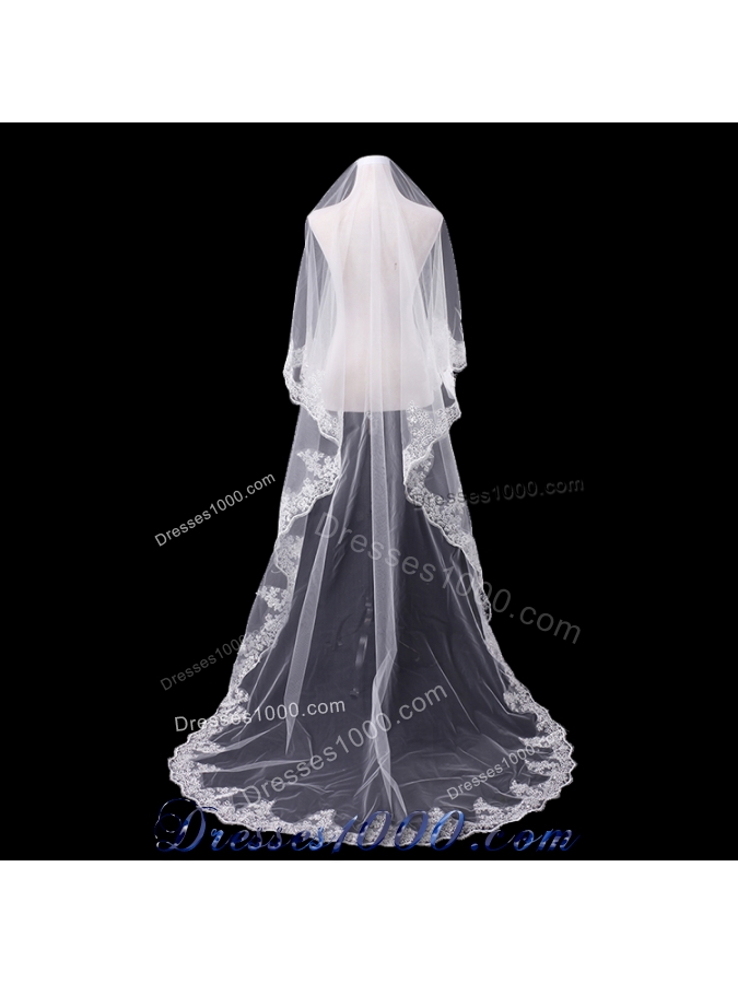 Two-Tier Tulle White Bridal Veils with Lace Edge