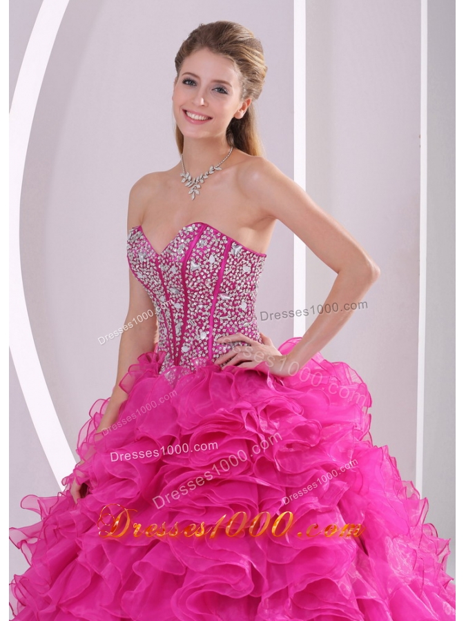 2015 Fuchsia Ruffles Ball Gown Sweetheart Beaded Decorate Quinceanera Gowns