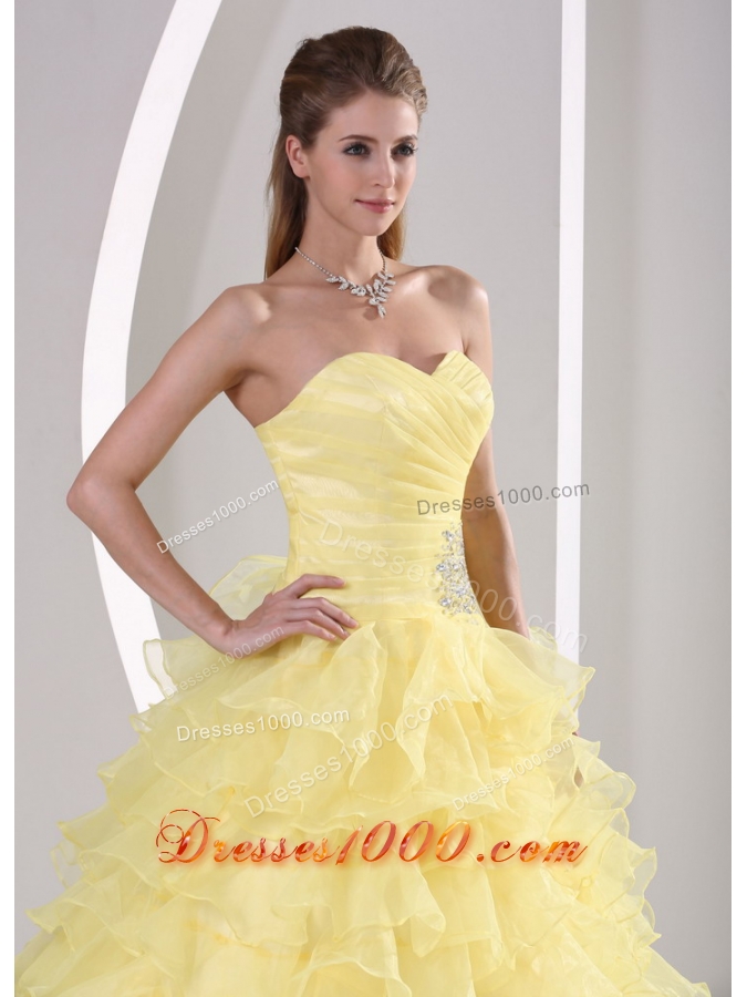 Light Yellow Ruffles Sweetheart Appliques and Ruch Quinceaners Gowns For Military Ball