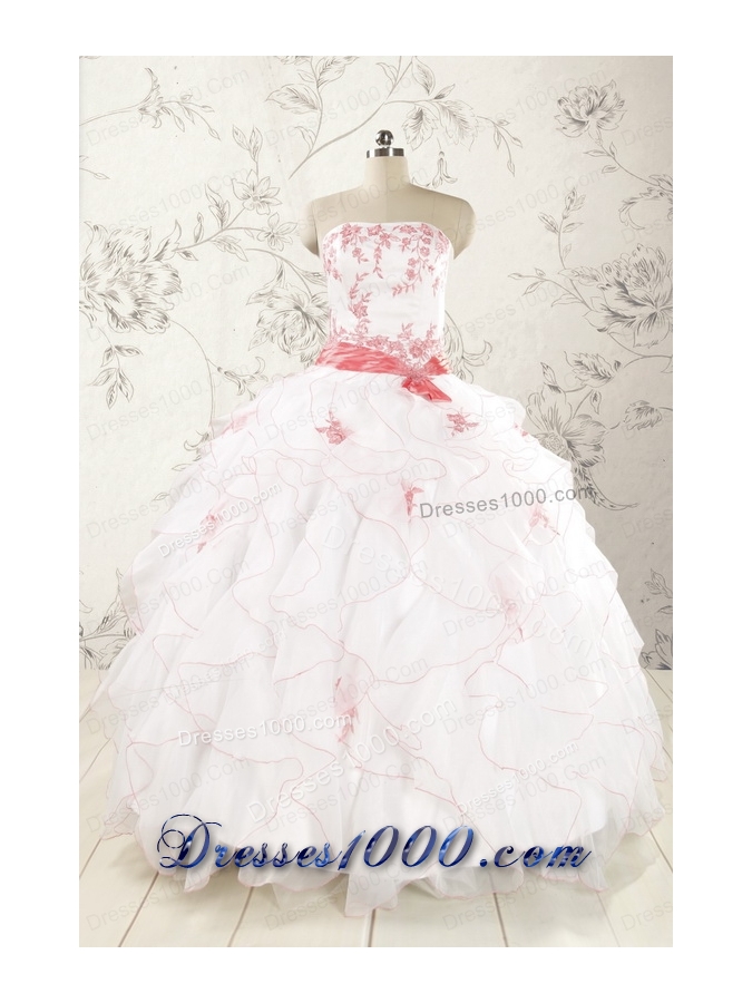 2015 Pretty Appliques and Ruffles Quinceanera Dresses with Strapless