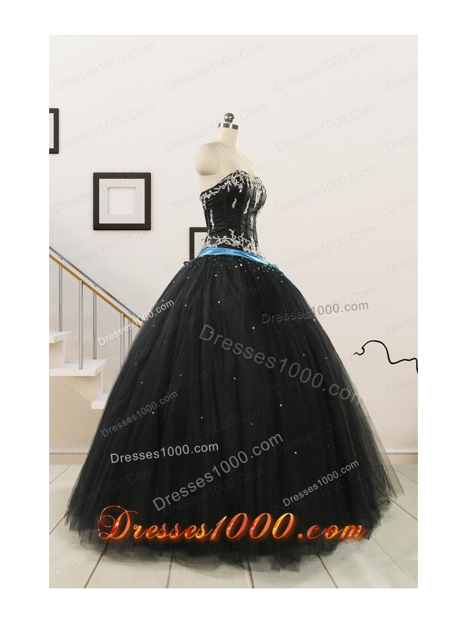 Cheap Black Quinceanera Dresses with Appliques