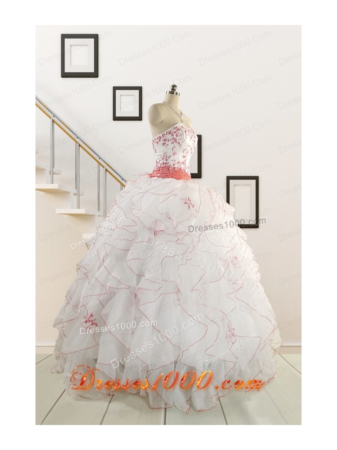 2015 Elegant Sweetheart Quinceanera Dresses with Appliques and Belt