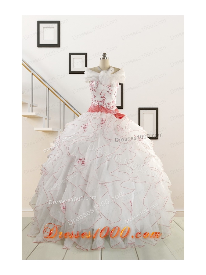 2015 Elegant Sweetheart Quinceanera Dresses with Appliques and Belt