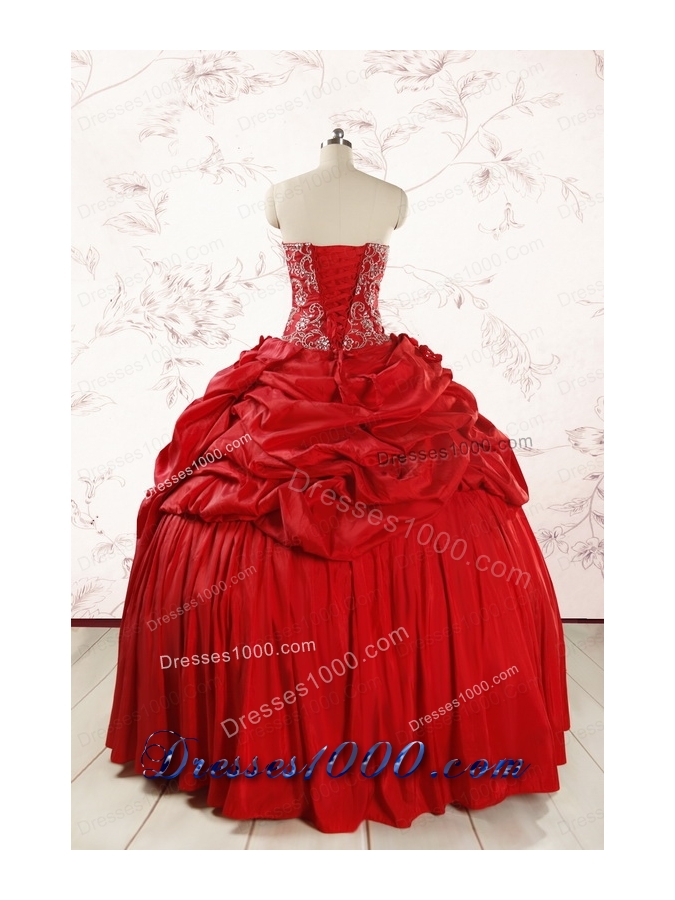 2015 Puffy Sweetheart Beading Quinceanera Dresses in Red